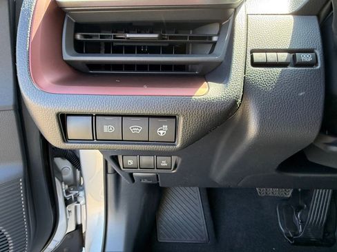 New 2026 Toyota Prius Plug-In Hybrid image 19