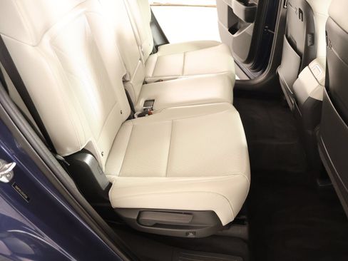 Certified 2025 Hyundai Santa Fe SEL FWD image 14