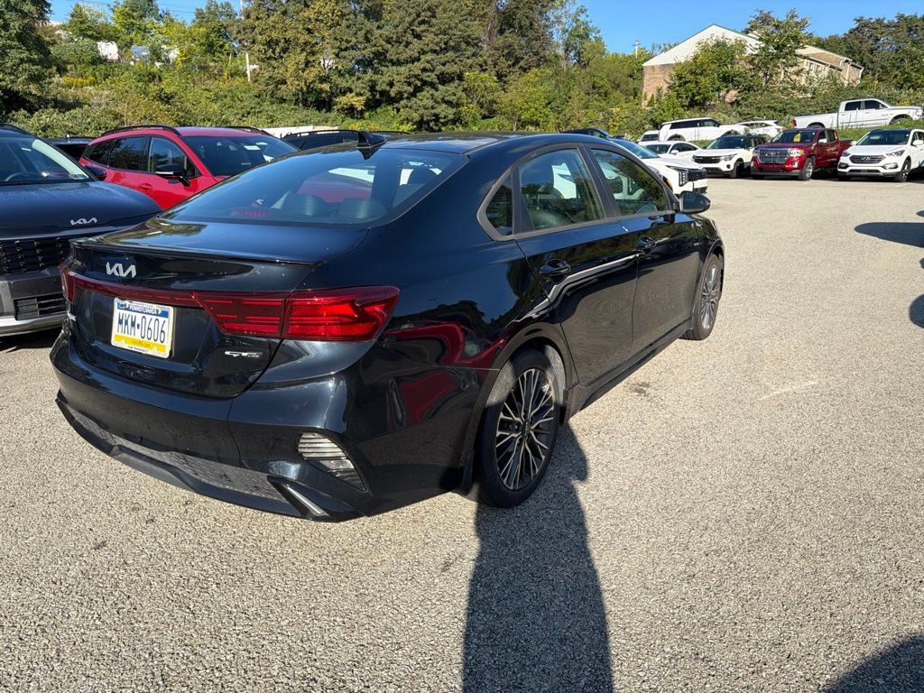 Certified 2024 Kia Forte GT-Line w/ GT-Line Premium Package FWD image 6