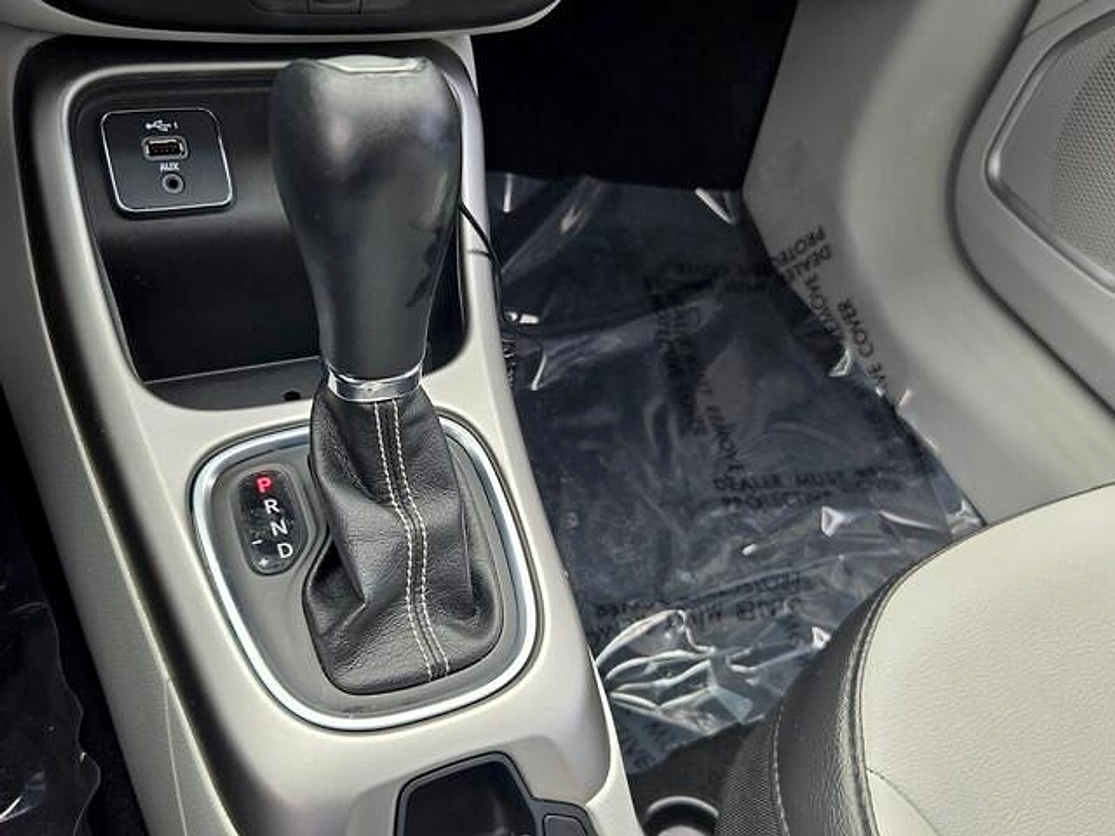 Used 2019 Jeep Compass Latitude FWD image 20