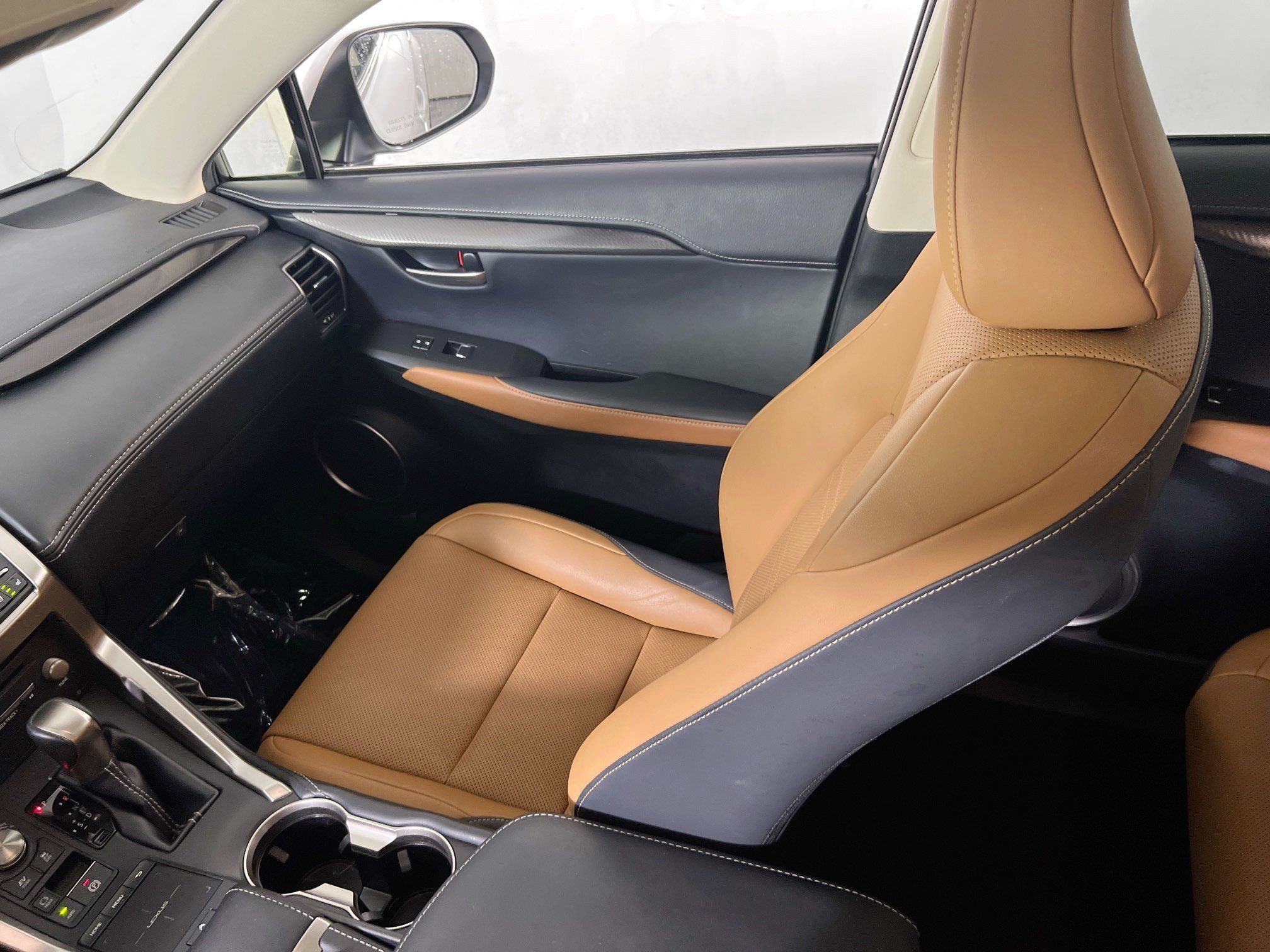 Used 2021 Lexus NX 300h AWD w/ Accessory Package 2 image 23