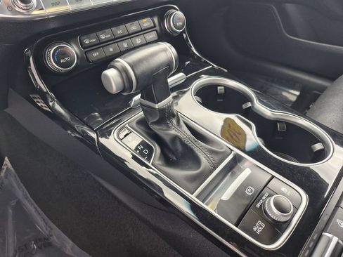Used 2023 Kia Stinger GT-Line w/ Sun & Sound Package AWD/4WD image 11
