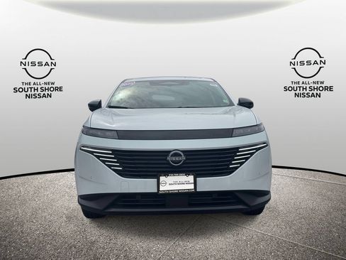 Used 2025 Nissan Murano SL AWD/4WD image 2