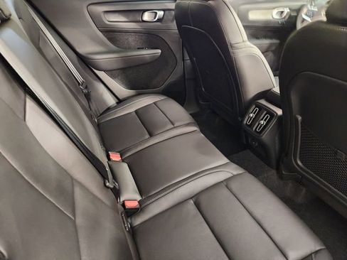 New 2026 Volvo XC40 B5 Ultra w/ Protection Package Premier image 31