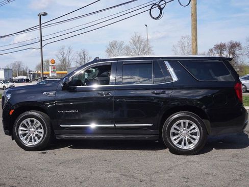 Used 2023 GMC Yukon SLT w/ SLT Premium Package AWD/4WD image 24