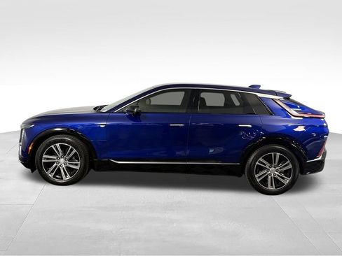 Used 2024 Cadillac Lyriq Luxury RWD image 9