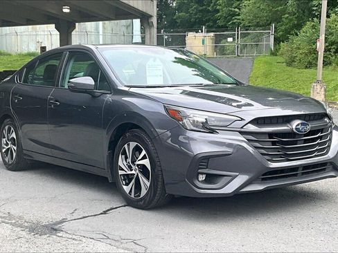 Certified 2025 Subaru Legacy Premium AWD/4WD image 19
