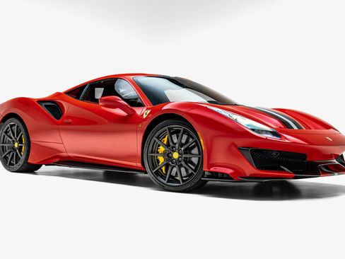 Used 2019 Ferrari 488 Pista Coupe RWD image 14