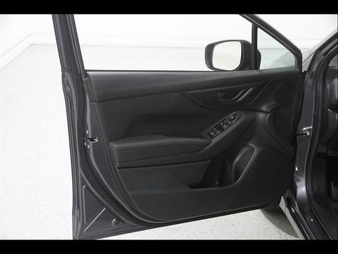 Used 2022 Subaru Impreza 2.0i Premium AWD/4WD image 4