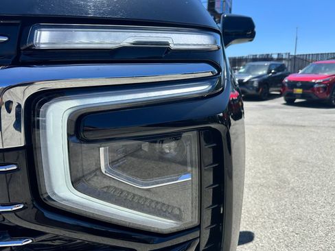 Used 2025 Chevrolet Tahoe LT RWD image 10