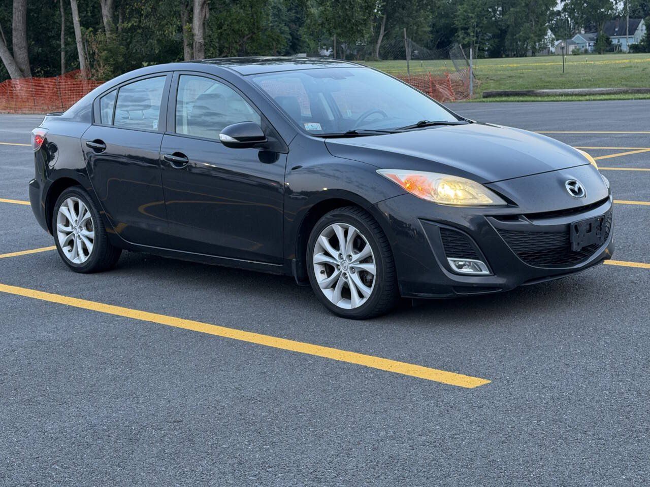 Used 2010 MAZDA MAZDA3 s Grand Touring FWD image 1