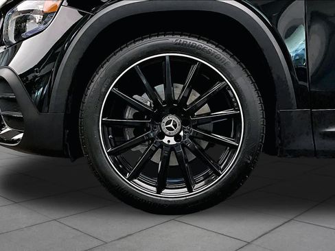 Used 2022 Mercedes-Benz GLB 250 image 10