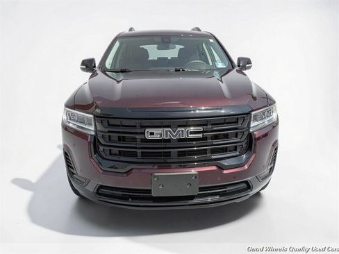 Used 2021 GMC Acadia SLE w/ Driver Convenience Package FWD image 2