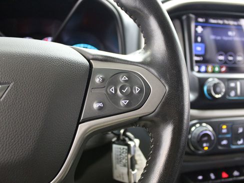 Used 2022 Chevrolet Colorado Z71 image 33