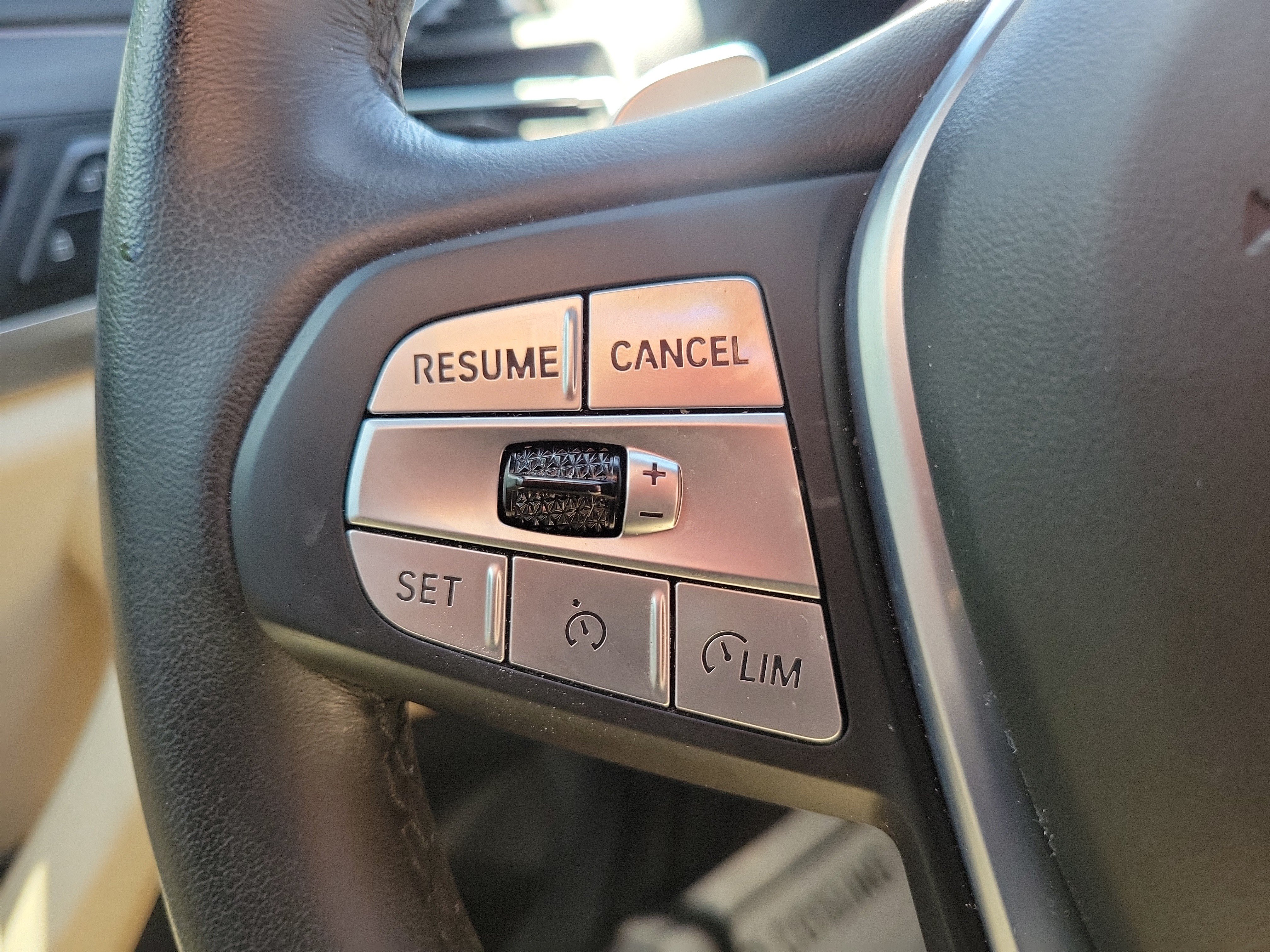 Used 2022 BMW X3 sDrive30i w/ Premium Package 2 (ZPA) RWD image 18