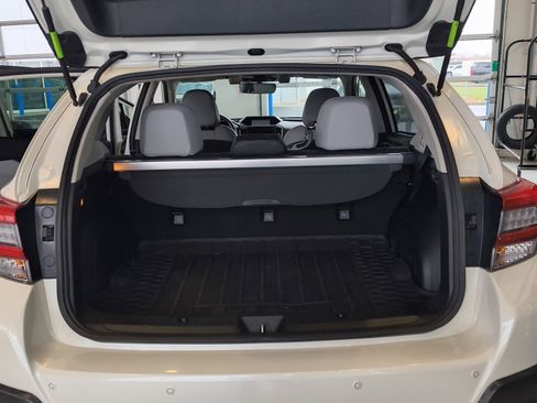 Used 2022 Subaru Crosstrek 2.5i Limited w/ Moonroof Package 2 image 7