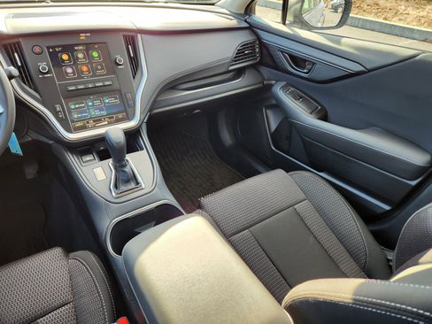 Certified 2025 Subaru Outback image 14