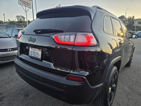 Used 2021 Jeep Cherokee Latitude Plus image 6