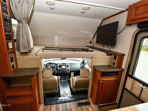 Used 2017 RAM 5500 SLT w/ Quick Order Package 29G SLT image 13