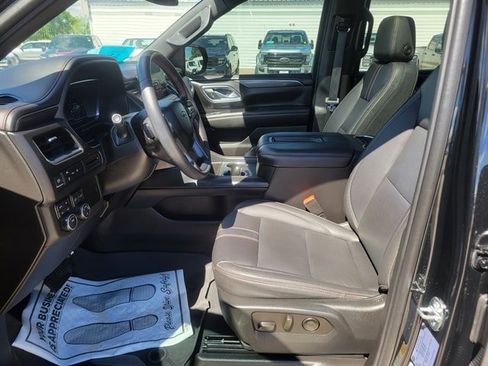 Used 2023 Chevrolet Tahoe RST image 18