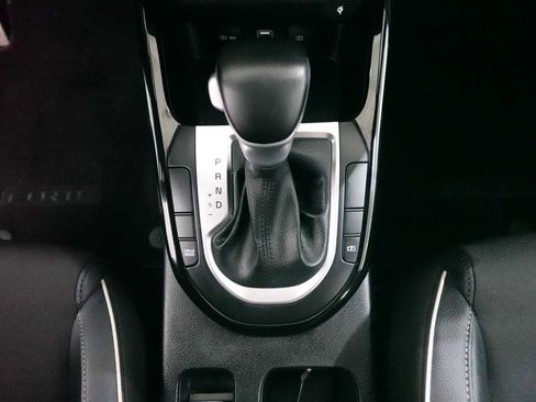 Used 2023 Kia Forte GT-Line w/ GT-Line Premium Package image 23