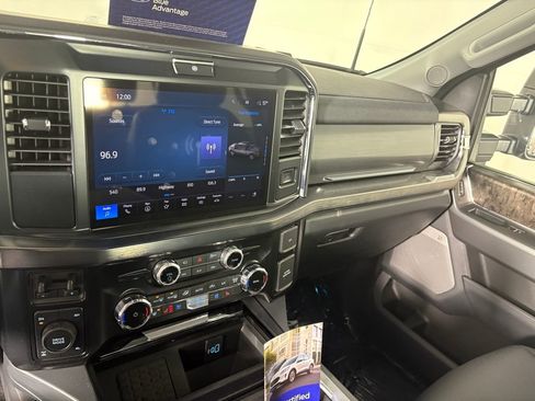Certified 2025 Ford F350 Lariat image 19