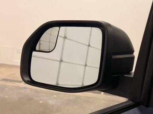 Used 2023 Ford Maverick XLT image 12