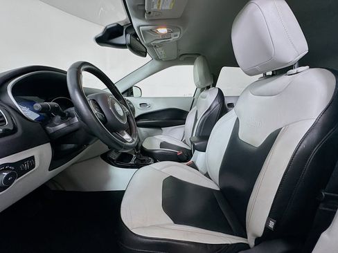 Used 2019 Jeep Compass Limited w/ Advanced Safety Group image 13