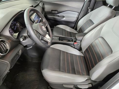Used 2022 Nissan Kicks SR w/ Premium Package FWD image 15