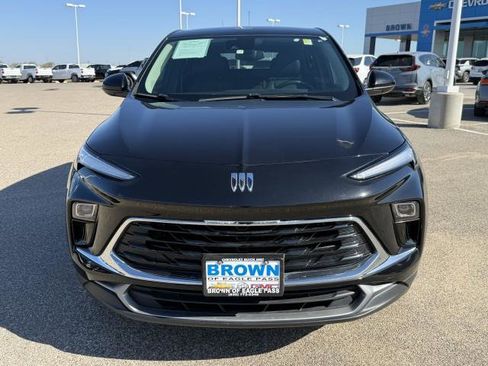 Used 2024 Buick Encore GX Preferred w/ Comfort Package image 3