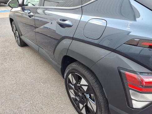 Used 2025 Hyundai Kona SEL FWD image 22