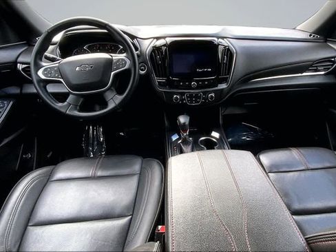 Used 2023 Chevrolet Traverse RS w/ LPO, Floor Liner Package AWD/4WD image 15