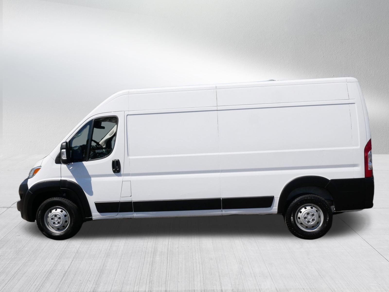 Used 2023 RAM ProMaster 2500 FWD image 4