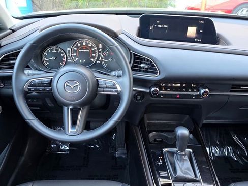 Used 2025 MAZDA CX-30 AWD 2.5 S w/ Premium Package image 12