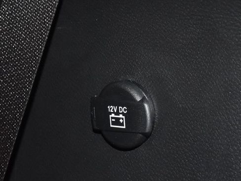 Certified 2023 Chrysler Pacifica Pinnacle image 39