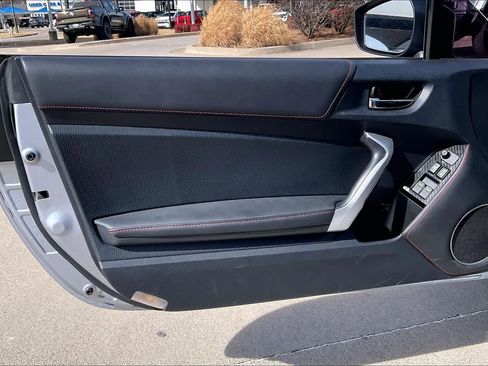 Used 2017 Subaru BRZ Limited image 21