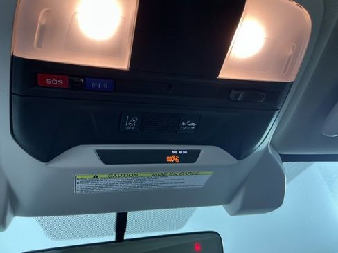 Used 2018 Subaru Impreza 2.0i Premium w/ Eyesight & BSD & Rcta image 36