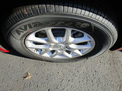 New 2025 Chrysler Pacifica Select image 8