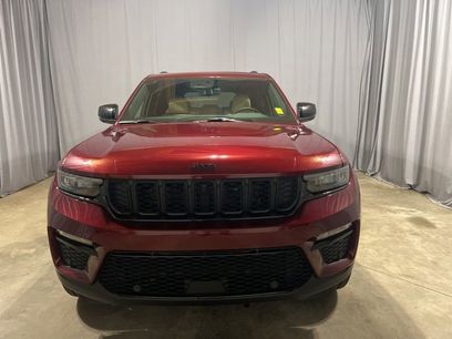 New 2025 Jeep Grand Cherokee Limited w/ Luxury Tech Group II