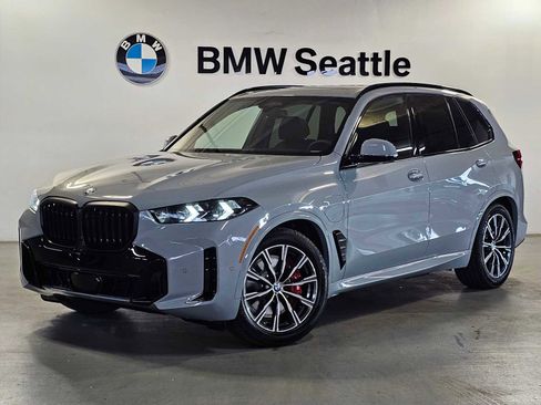 New 2026 BMW X5 xDrive50e AWD/4WD image 1