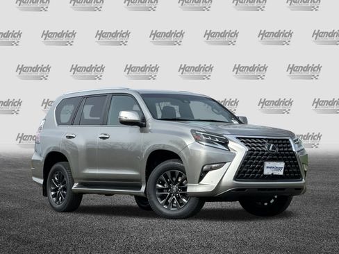 Used 2023 Lexus GX 460 Premium w/ Premium Package image 2