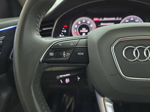 Used 2019 Audi Q8 Prestige AWD/4WD image 20
