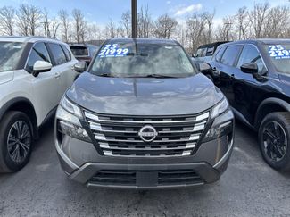 Used 2025 Nissan Rogue SV video 1