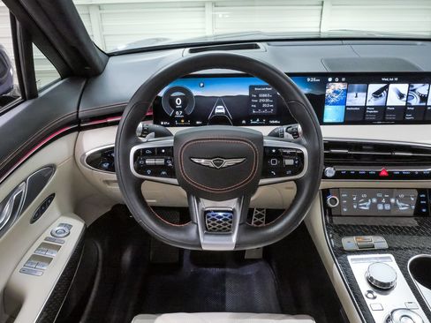 Certified 2026 Genesis GV70 3.5T Sport Prestige AWD/4WD image 20