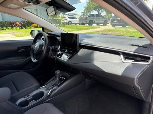 Used 2024 Toyota Corolla LE FWD image 10