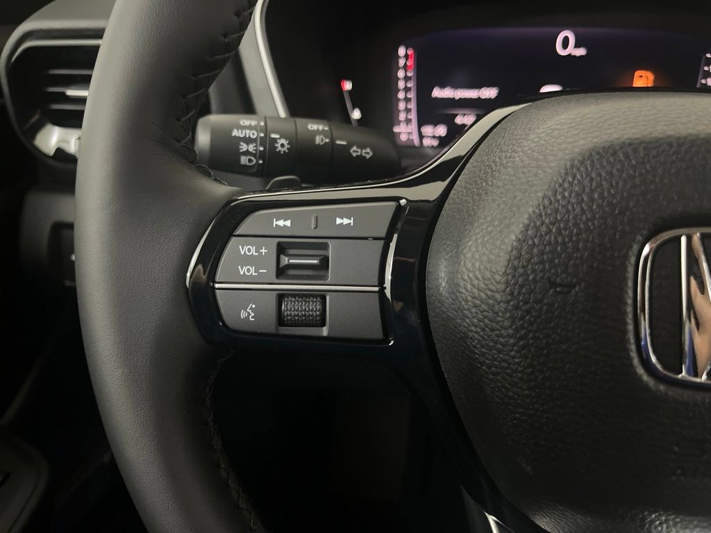 New 2026 Honda Pilot Touring image 63