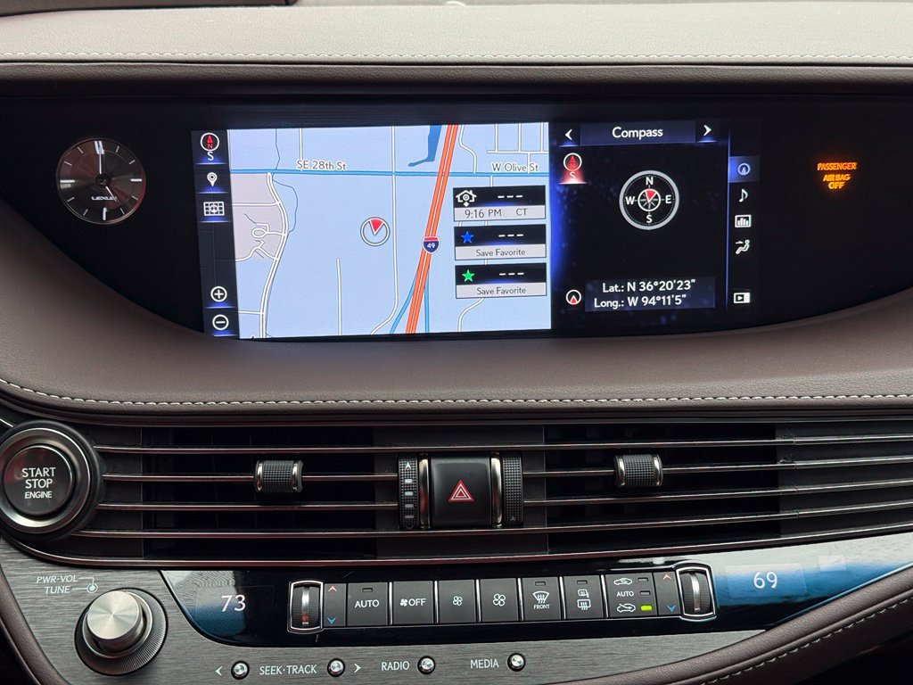 Used 2018 Lexus LS 500 w/ Luxury Package RWD image 17