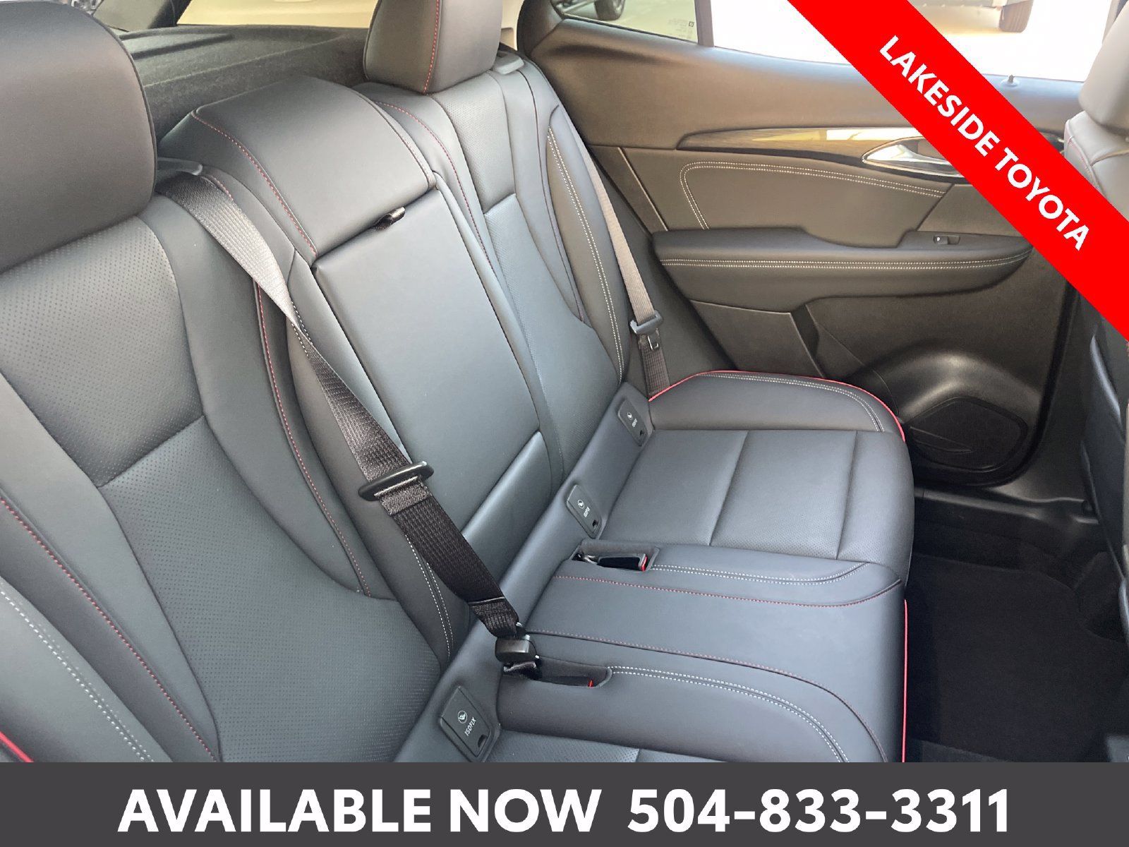 Used 2023 Buick Envision Essence w/ Sport Touring Package FWD image 18