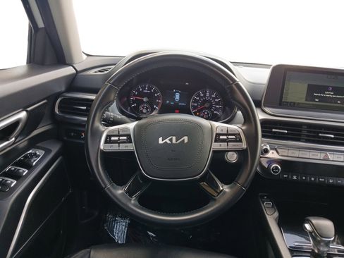 Used 2022 Kia Telluride S image 12