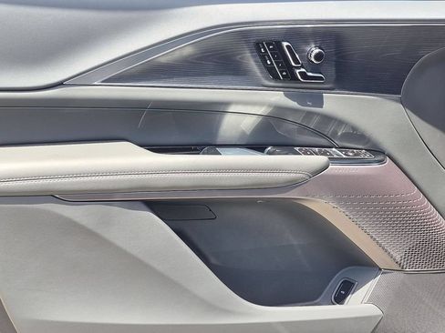 New 2026 Cadillac Lyriq Luxury AWD/4WD image 12